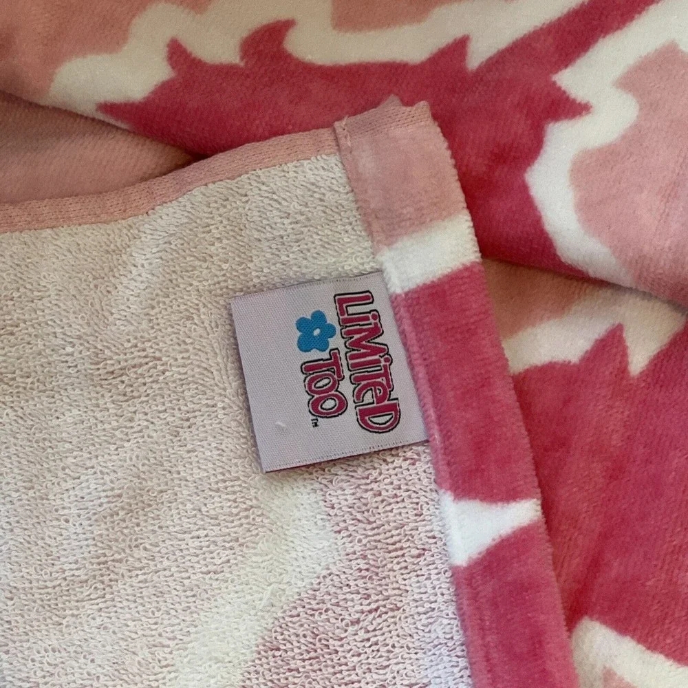 LIMITED TOO Pink Unicorn Beach Towel Girls Cotton Dream Big Graphic Text New
